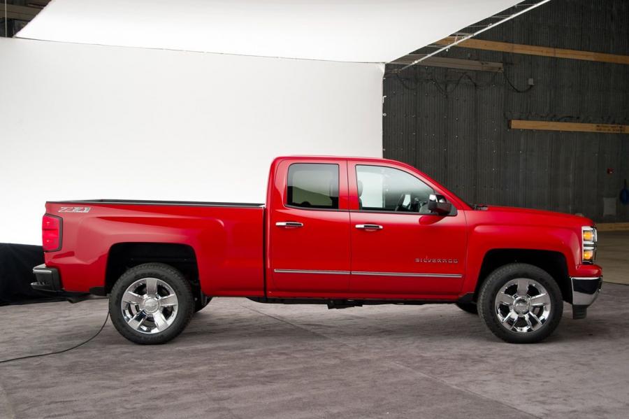  Chevrolet Silverado 2014 года  (фото 27 из 104)